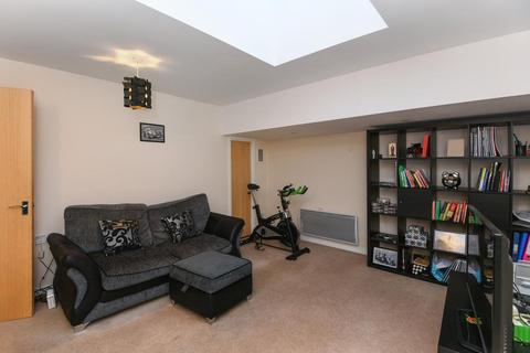 1 bedroom apartment to rent, Benouville Close,  East Oxford,  OX4