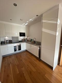 1 bedroom flat to rent, Regents Park Road, London N3