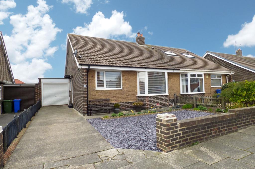 Astley Gardens, Seaton Sluice, Whitley Bay, Northumberland, NE26 4JJ 2