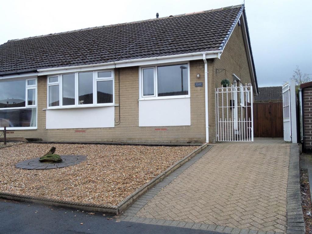 Fordside Avenue, ClaytonLeMoors, Accrington 2 bed semidetached