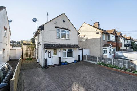 Denham Way, Maple Cross, Rickmansworth