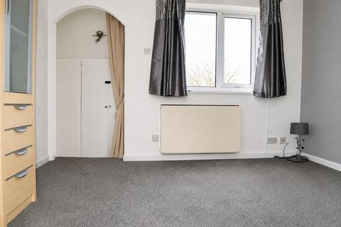 1 bedroom apartment to rent, Windy Bank Avenue, Lowton