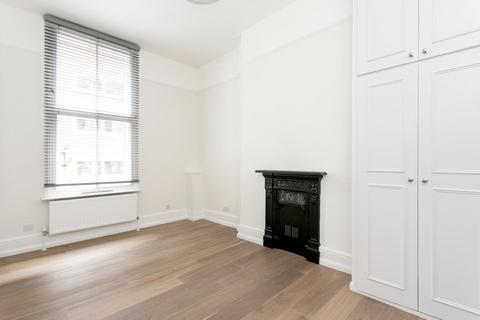 2 bedroom apartment to rent, Shaftesbury Avenue, Seven Dials WC2