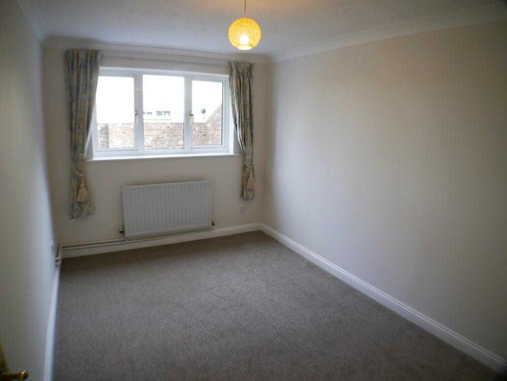 Bedroom 1 with Wardr
