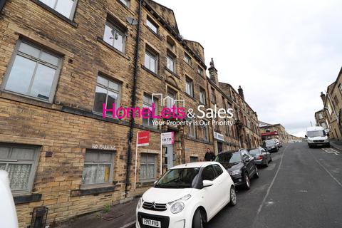 2 bedroom apartment to rent, Ruby House, Bradford BD1