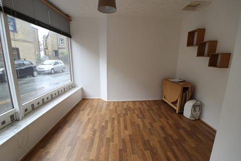 1 bedroom apartment to rent, Market Street, Bradford BD13