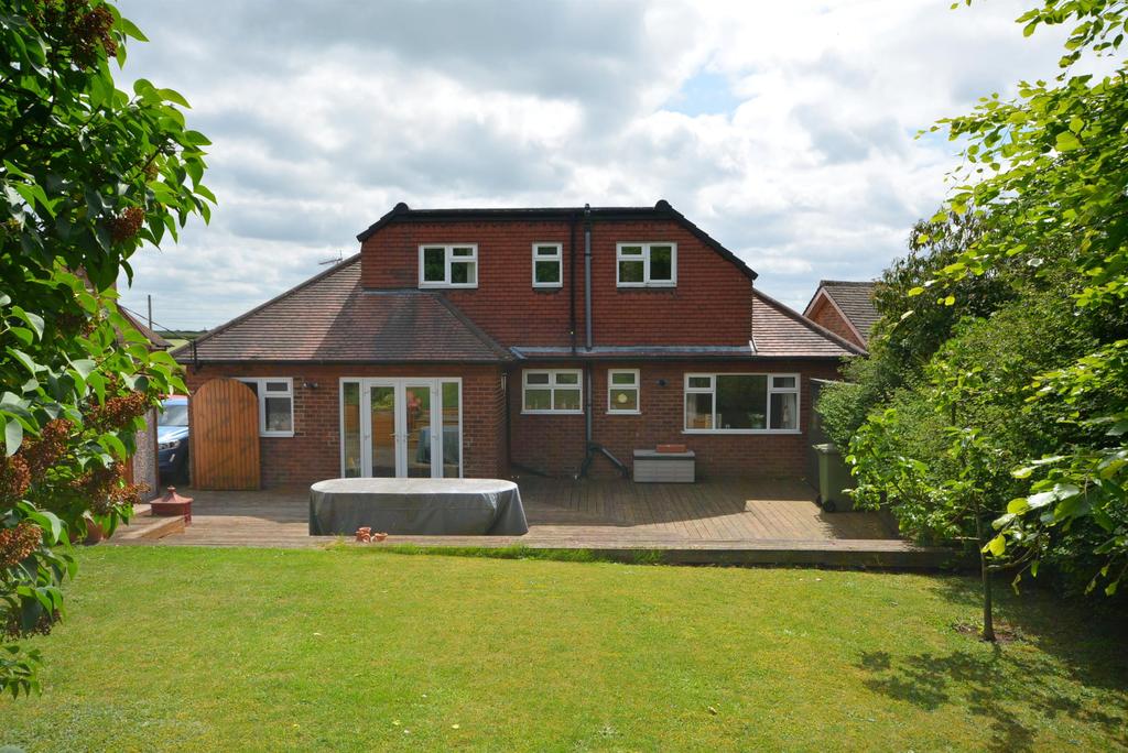 Gapsick Lane, Clowne, Chesterfield, S43 4AW 5 bed detached house £350,000