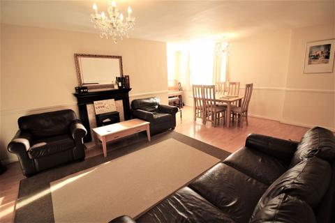 2 bedroom flat to rent, 145-147 Westgate Road, Newcastle Upon Tyne NE1