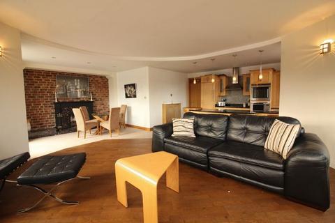 2 bedroom flat to rent - Broad Chare, Baltic Chambers,, Newcastle Upon Tyne NE1
