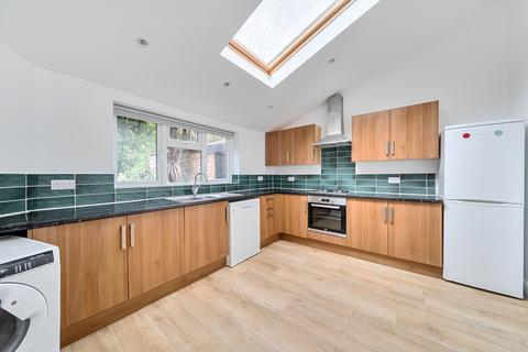 3 bedroom apartment to rent, Lymington Road, West Hampstead, London, NW6