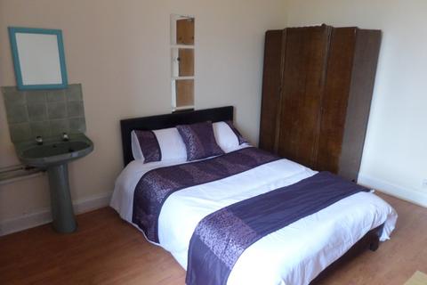 5 bedroom flat to rent, Woodlands Road, West End G3