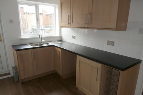 2 bedroom terraced house to rent, RAVENSIDE TERRACE, CHOPWELL, NEWCASTLE UPON TYNE NE17