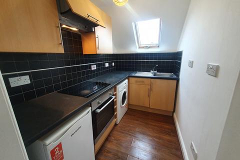 1 bedroom flat to rent, Roodend Road, Oldbury B68