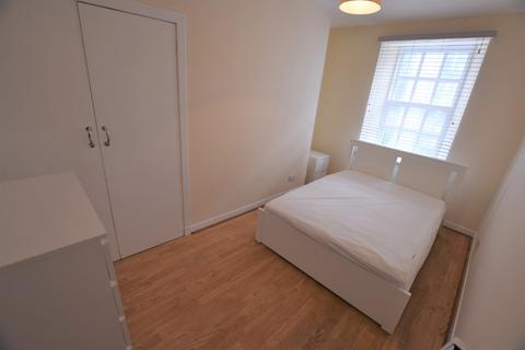 2 bedroom flat to rent, Upperkirkgate, City Centre, Aberdeen, AB10