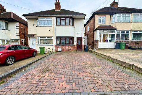 2 bedroom semi-detached house to rent, Castle Lane, Solihull, West Midlands, B92
