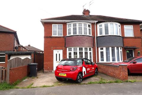 3 bedroom semi-detached house to rent, Drake Road,Wheatley,Doncaster, DN2