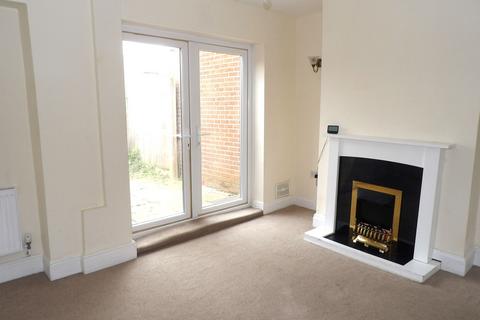 3 bedroom semi-detached house to rent, Drake Road,Wheatley,Doncaster, DN2