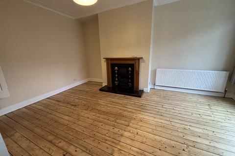 3 bedroom terraced house to rent, Pasture Parade, Leeds, West Yorkshire, LS7