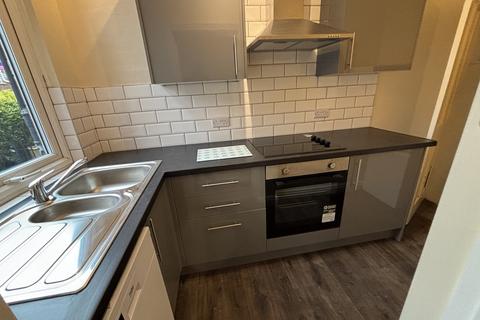 3 bedroom terraced house to rent, Pasture Parade, Leeds, West Yorkshire, LS7