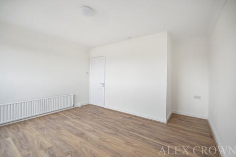 undefined, Garvary Road, Canning Town