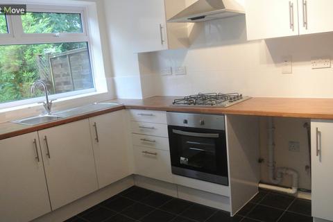 3 bedroom terraced house to rent, Kennet Gardens, Peterborough, Cambridgeshire. PE4 7XS