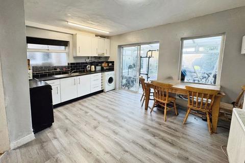 3 bedroom semi-detached house for sale, North Road, Brightlingsea CO7