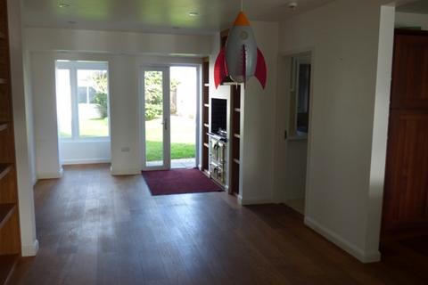 3 bedroom detached house to rent, Alexandra Road , Illogan, Redruth