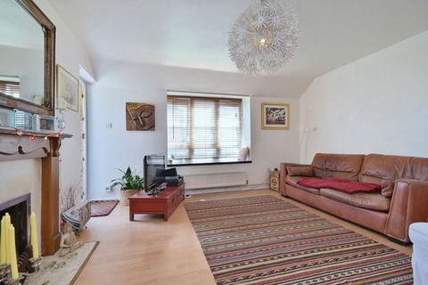 undefined, Essex Court, Station Road, Barnes, SW13