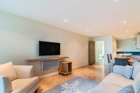 2 bedroom apartment to rent, St George Wharf, London, SW8