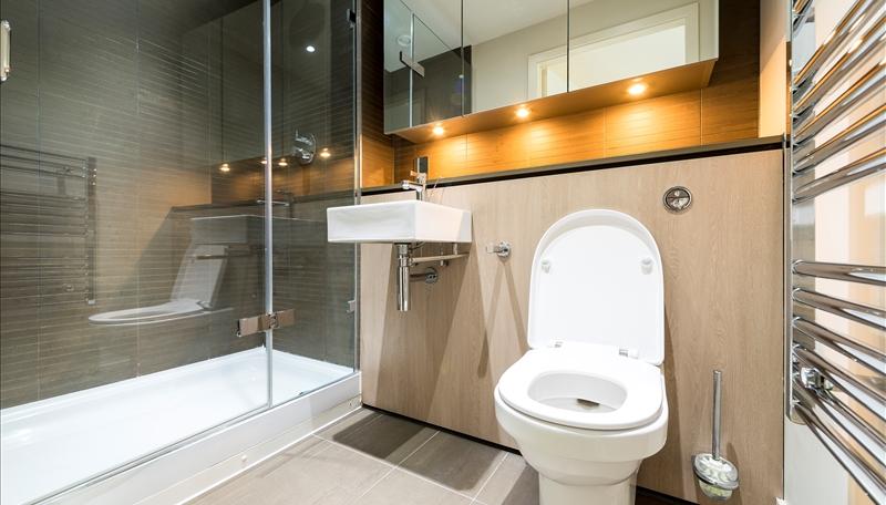 Master Bedroom - Ensuite