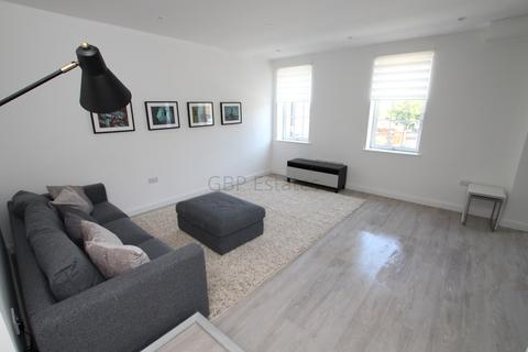 1 bedroom apartment to rent - High Street, Hornchurch