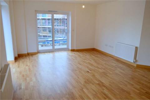 3 bedroom flat to rent, DA1