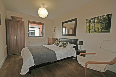 2 bedroom apartment to rent, Nursery Close, Botley