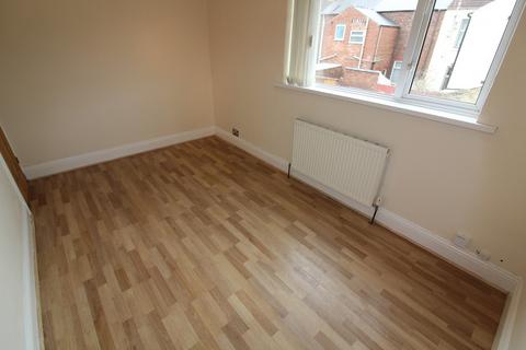 2 bedroom terraced house to rent, Eldon Street, Darlington