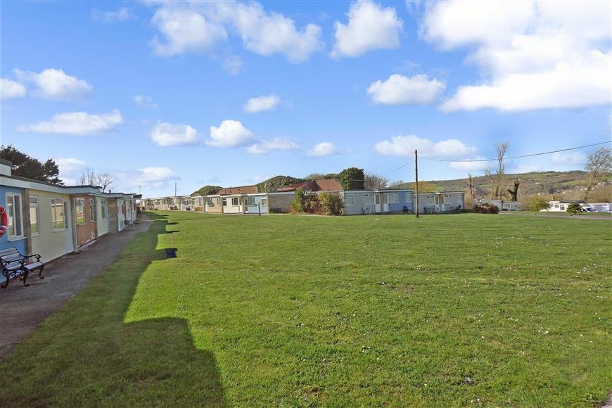 Sandown Bay Holiday Centre, Sandown, Isle of Wight 2 bed park home for sale £42,500 Sandown Bay Holiday Centre, Sandown, Isle of Wight 2 bed park home for sale £42,500