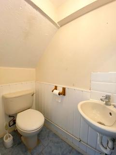 4 bedroom terraced house to rent, Barnfield Place, Spindrift Avenue, London
