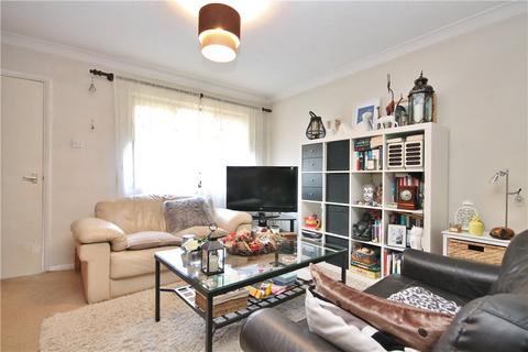 1 bedroom terraced house to rent, Shortwood Common, Staines-upon-Thames, Surrey, TW18