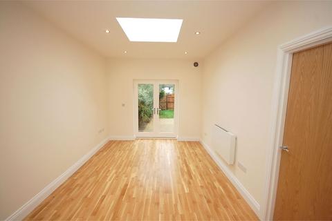 2 bedroom apartment to rent, Windsor Road, Finchley, N3