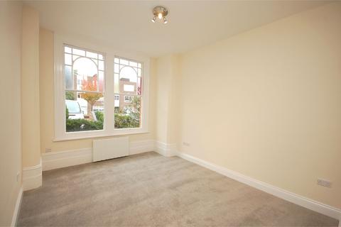 2 bedroom apartment to rent, Windsor Road, Finchley, N3