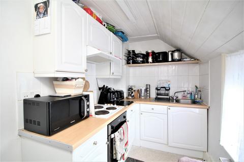 1 bedroom maisonette to rent, King Street, Ramsgate