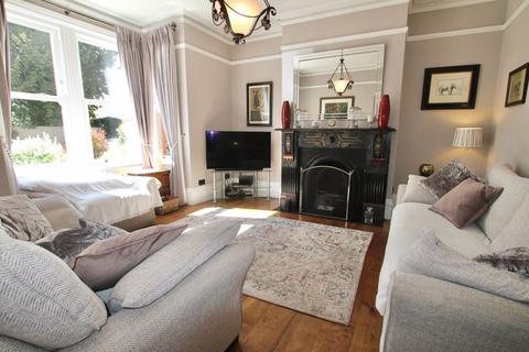 4 bedroom terraced house for sale, Deal