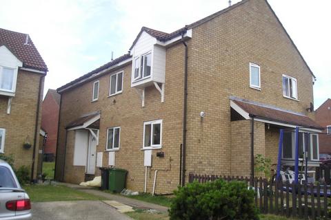 2 bedroom house to rent, Muntjac Close, Eaton Socon PE19