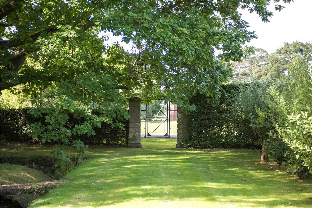 Hereford, HR4 7 bed detached house £1,200,000