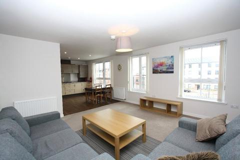 2 bedroom apartment to rent, Oatlands Square, Glasgow