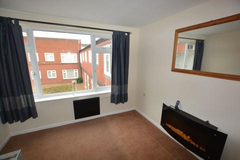 1 bedroom flat to rent, Lanchester Gardens