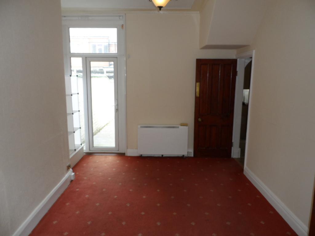 MANCHESTER ROAD, BLACKPOOL, FY3 8DP 3 bed terraced house £550 pcm (£