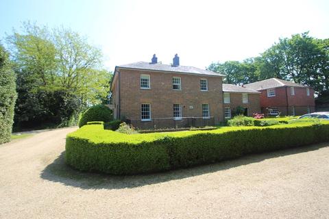 Flats For In Netley Abbey Latest Apartments Onthemarket Studio For Hound Road Netley Abbey Southampton