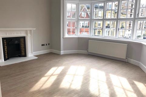 3 bedroom apartment to rent, Grand Avenue, Hove BN3 2LF