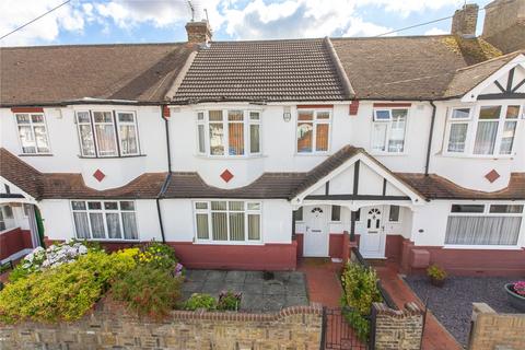 4 bedroom terraced house to rent, Trosley Avenue, Gravesend, Kent, DA11