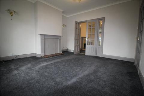 4 bedroom terraced house to rent, Trosley Avenue, Gravesend, Kent, DA11